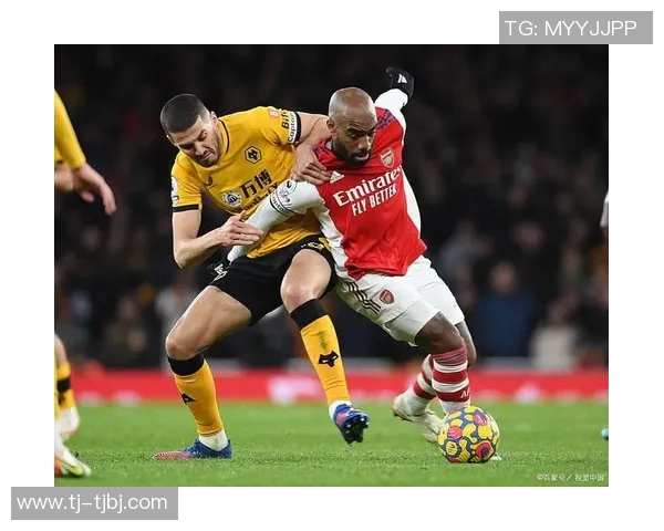 伯恩茅斯与狼队激战在即谁能在英超赛场上笑到最后