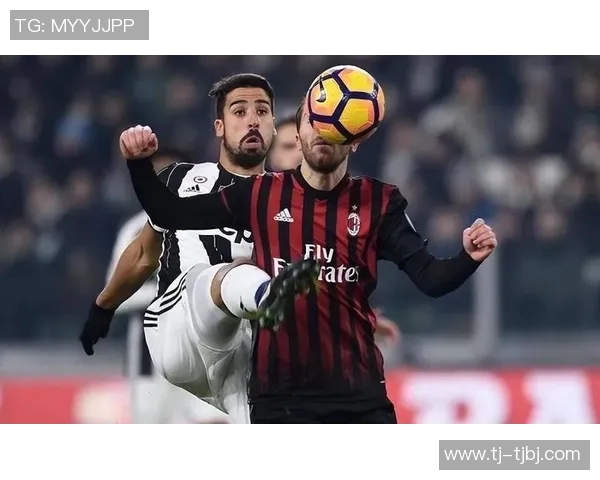 2009年AC米兰对决回顾：经典比赛中的精彩瞬间与战术分析