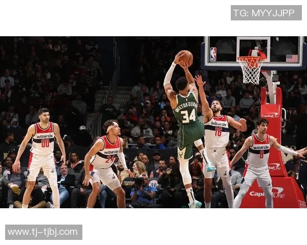 字母哥愤怒撕裂球衣雄鹿惨败后更衣室内斗争升级