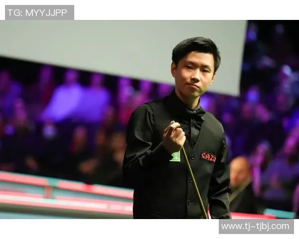 布拉切与易建联的对决谁能在篮球场上笑到最后解析两位球员的实力与风格 布拉切与易建联的对决谁能在篮球场上笑到最后解析两位球员的实力与风格