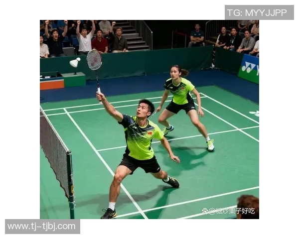 广州羽毛球队防反战术解析与热点探讨