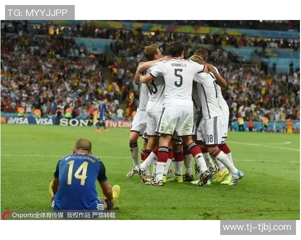 德国队与巴西队历史交锋回顾与精彩瞬间分析